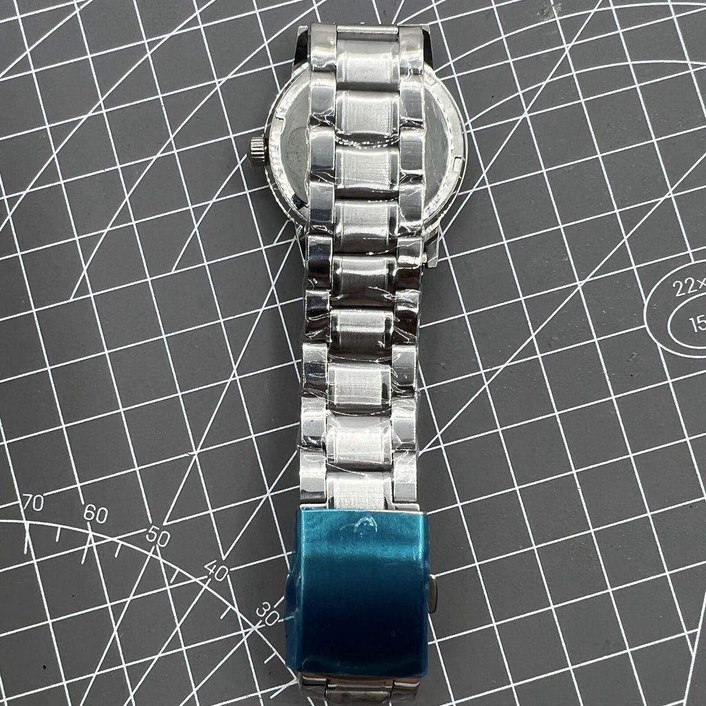 Silver 36mm Beijing Double Rhomb manual watch with silver case, nail markers, and classic design for elegant style.