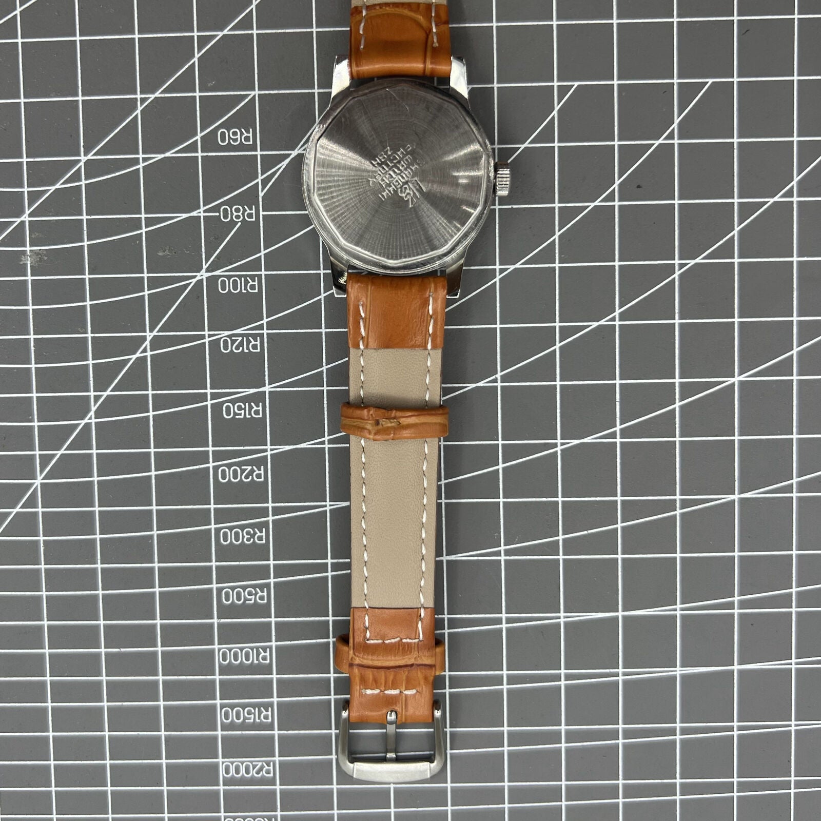 Shanghai Factory 32mm manual mechanical watch with 19 jewels, shock-resistant, classic design for elegant timekeeping.