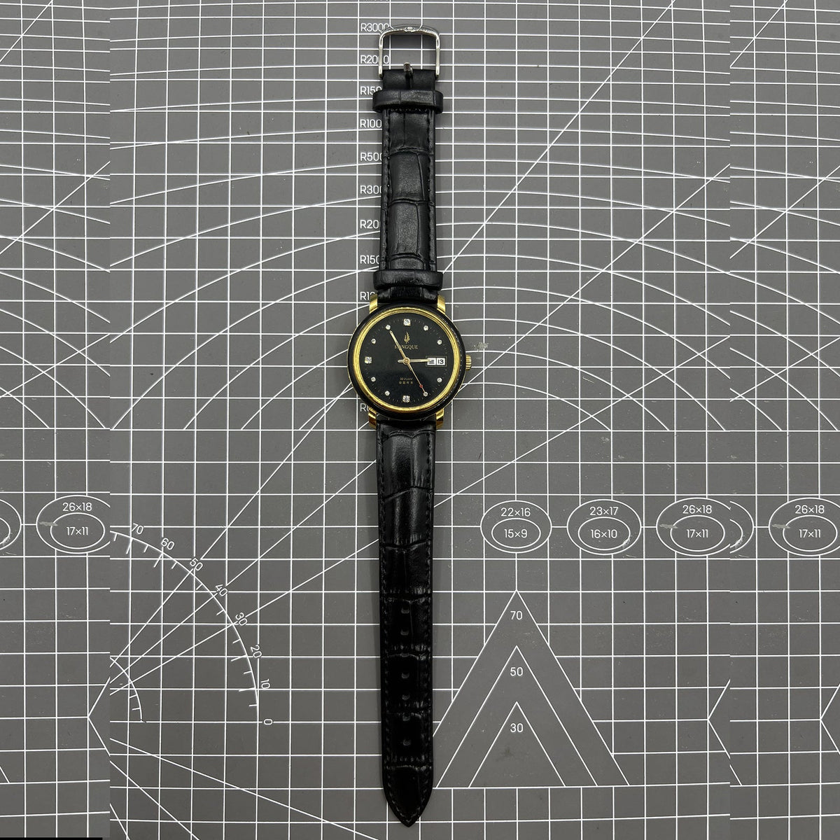 37mm Kongque automatic watch with black dial, double calendar, 33 jewels, and mechanical movement.
