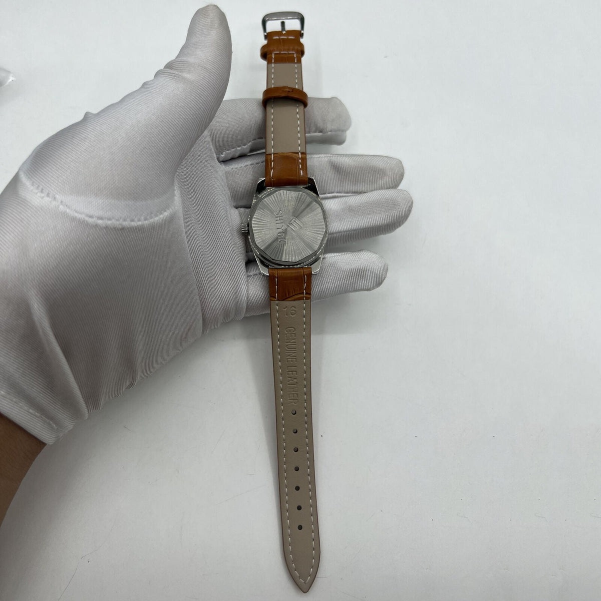 Shiyou 32mm grey manual mechanical watch with 17 jewels and single date, elegant style for daily wear.