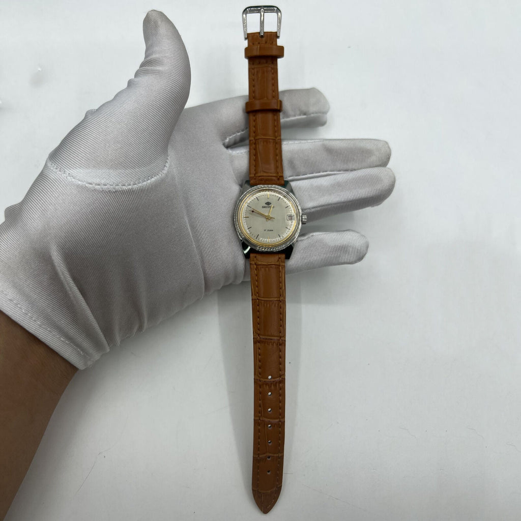 32mm Shiyou grey manual mechanical watch with 17 jewels and single date display, elegant design.
