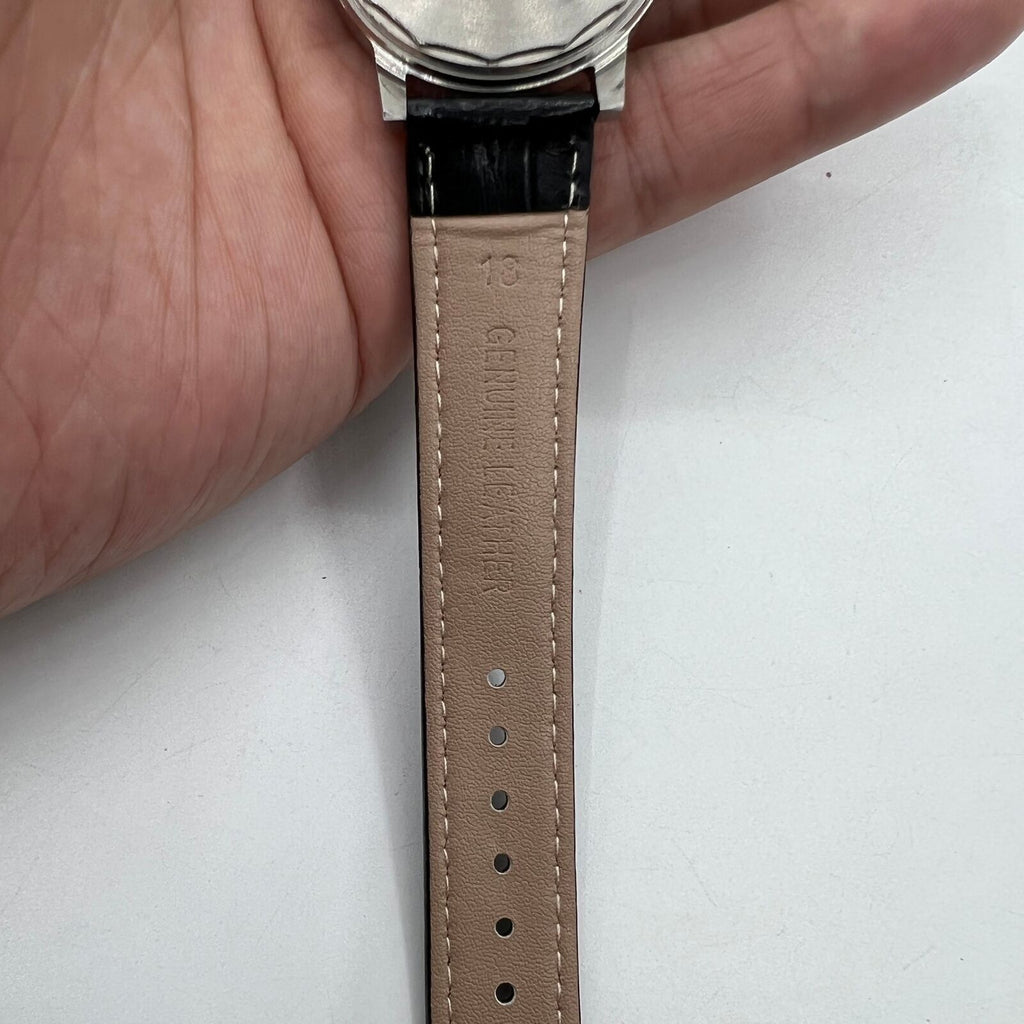 Vintage Shanghai Factory 8120 manual 36mm watch with 17-jewel shock-resistant mechanical movement.