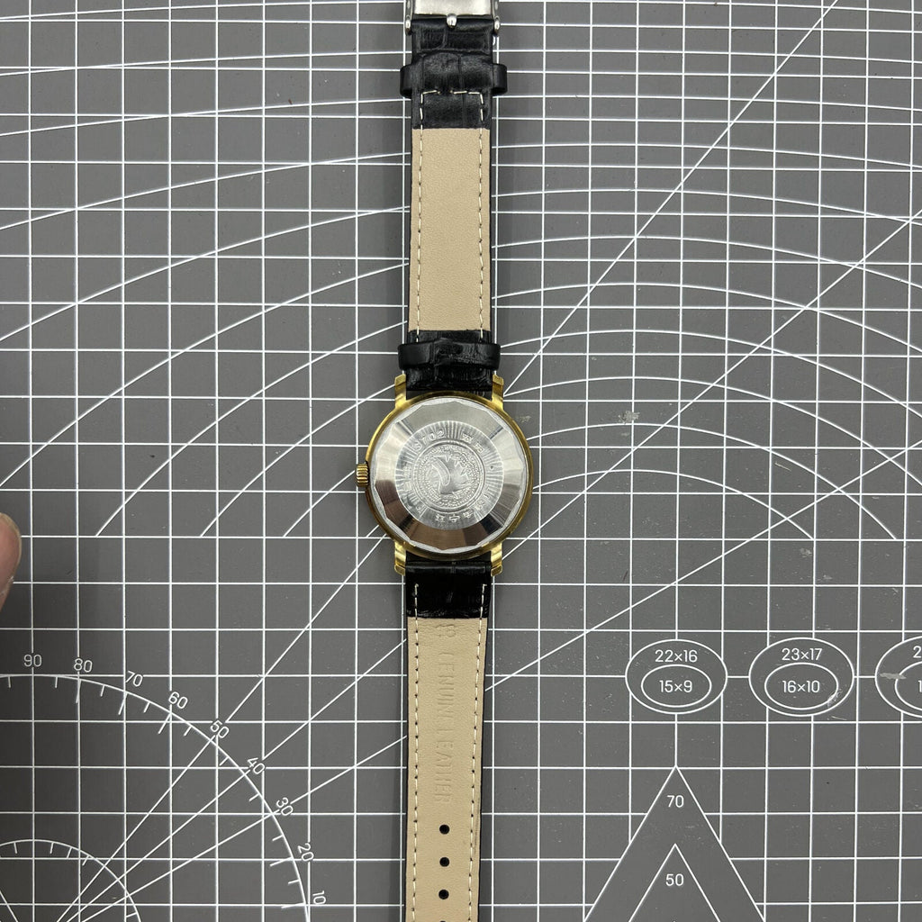 37mm Kongque automatic watch with black dial and double calendar, featuring 33 jewels and an elegant design.