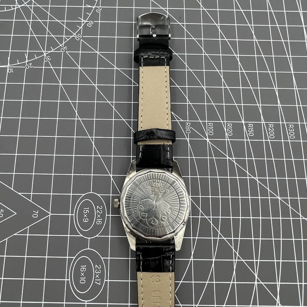 Liaoning Factory Made Peacock mechanical watch featuring 17 jewels and shock-resistant durability, ideal for watch enthusiasts.