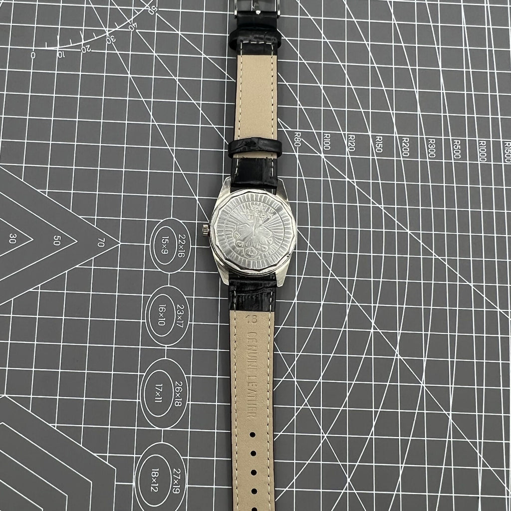 Liaoning Factory Made Peacock mechanical watch showcasing 17 jewels and shock-resistant design for lasting durability.