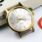 33mm Kongque steel manual watch with silver dial, 17 jewels, single calendar function, elegant design.