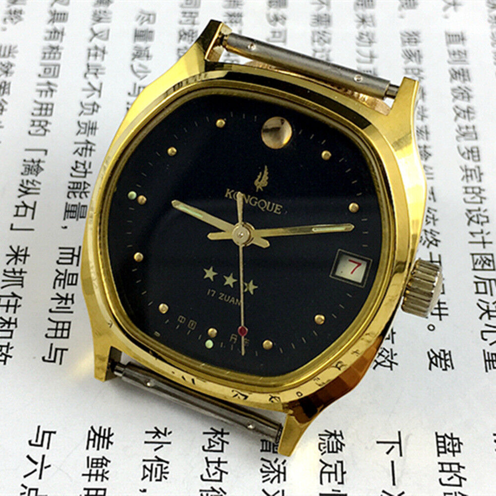 33mm Chunlan manual steel watch with silver dial and 17-jewel movement, paired with adjustable watch band.
