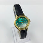 HAIDA Lady's manual mechanical watch with golden nails, 17 jewels, gradient green oval dial.