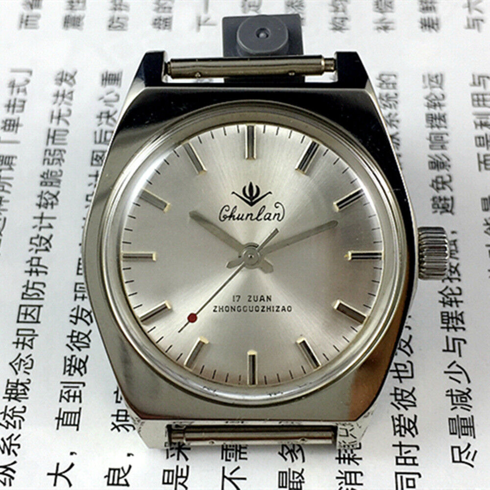 China Chunlan 33mm manual mechanical watch with silver dial, 17 jewels, and stainless steel band for classic style.