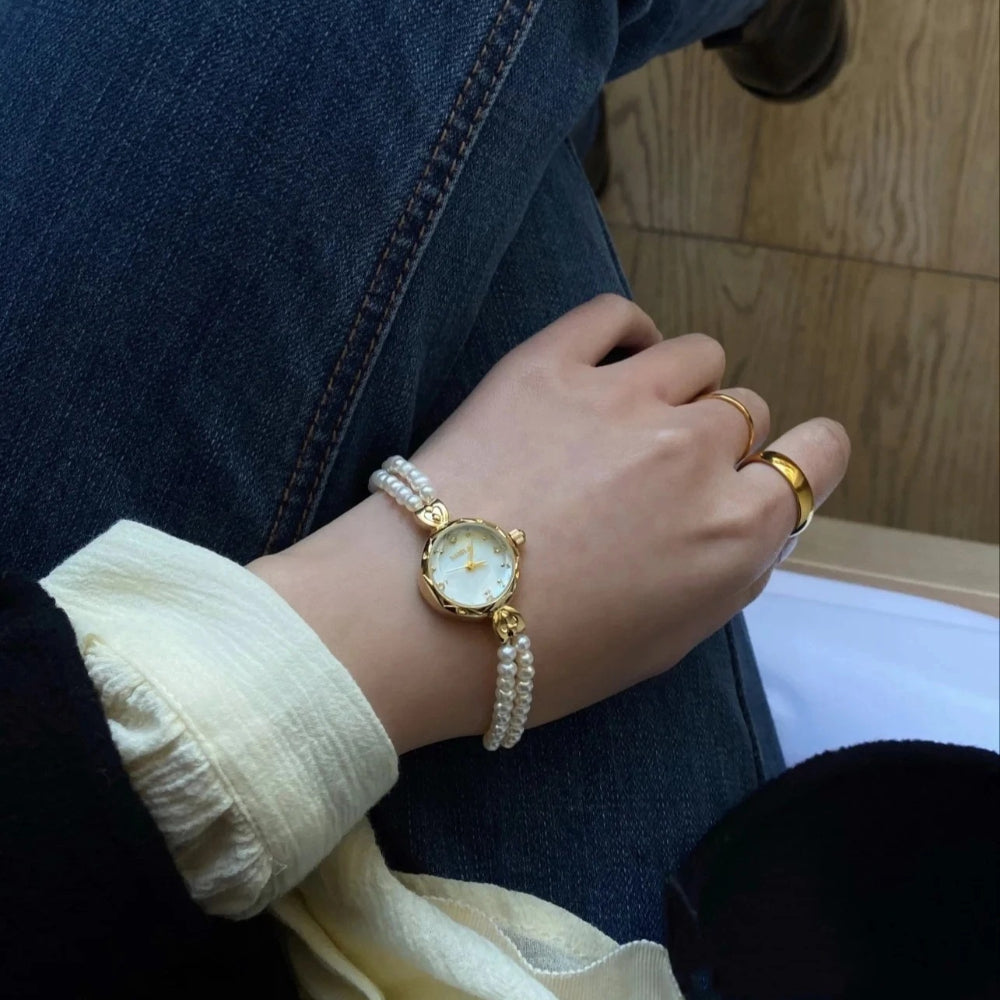 Ladies Pearl Chain Bracelet Watch Mother of Pearl Dial Japan Style Elegant