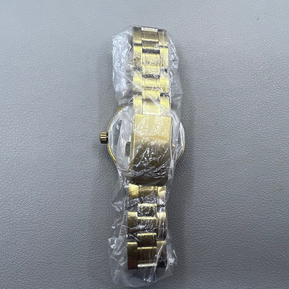 33mm Golden Band Manual Mechanical Watch with Lume, Single Calendar at 3 o'clock
