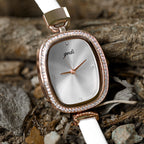 Women's Oval Creative Retro Minimalist Watch