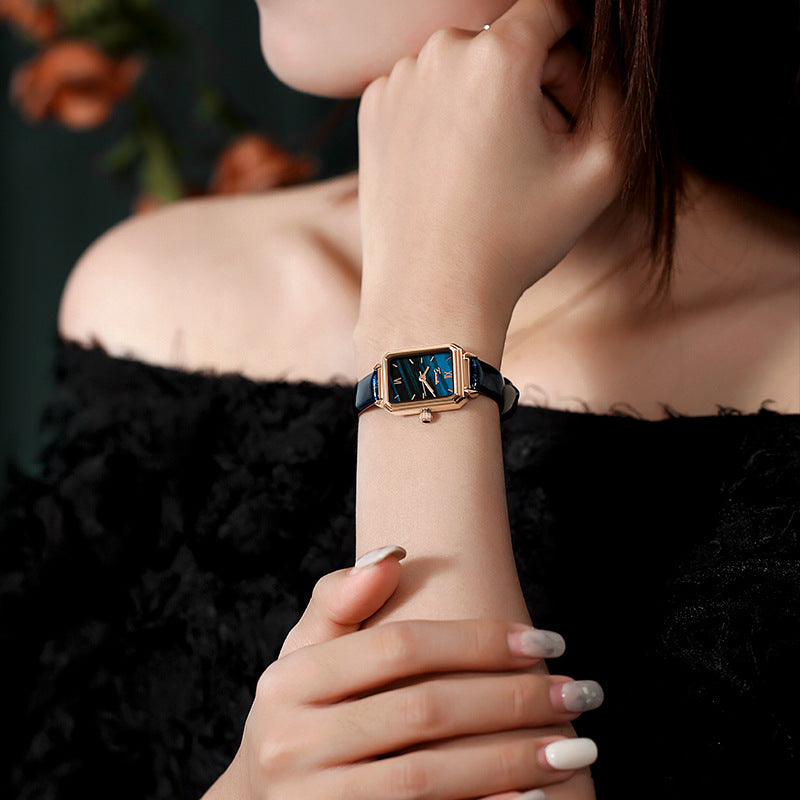 GESMART Women's Square Minimalist Watch Peacock Green Texture Dial Small Green Ladies Wristwatch