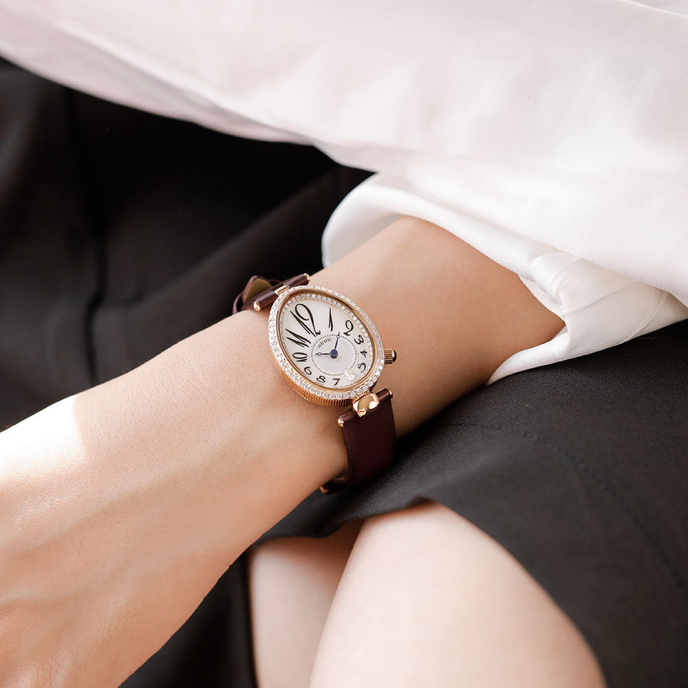 Women's Teardrop-Shaped Rhinestone Waterproof Quartz Watch