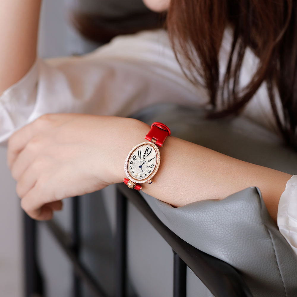 Women's Teardrop-Shaped Rhinestone Waterproof Quartz Watch
