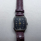 33mm Dandong golden dial manual watch with square case, 17 jewels, elegant mechanical timepiece by Dandong.