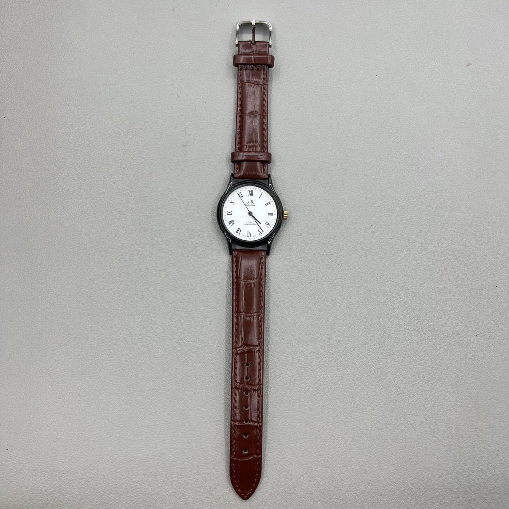 Shanghai 37mm manual mechanical watch with brown leather strap, Roman numerals, 17 jewels, classic style.