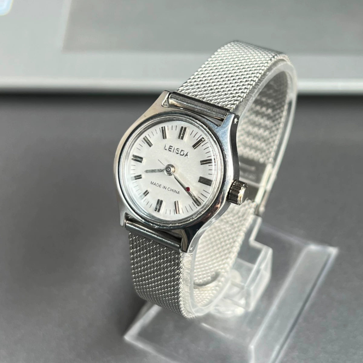 LEISDA Ladies Manual Wind Mechanical Watch 19 Jewels Sea Gull Movement Vintage