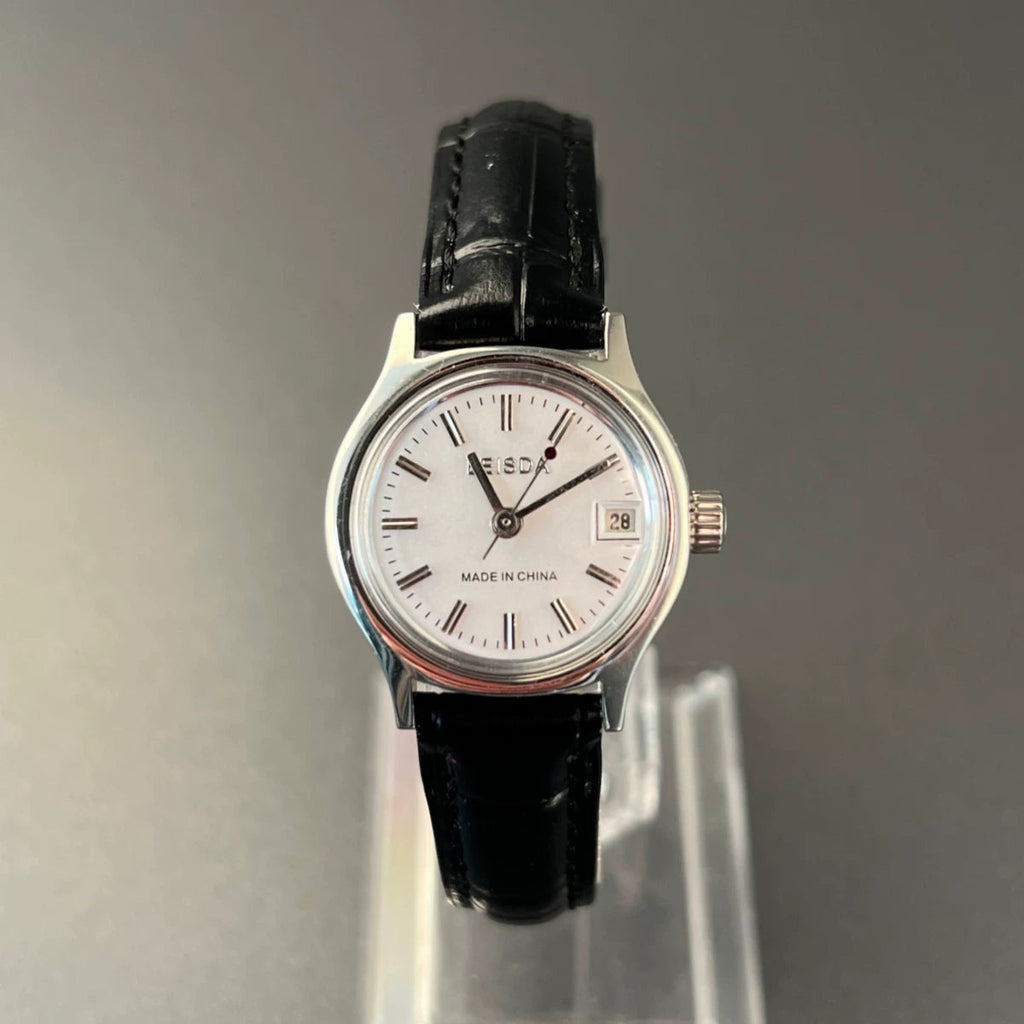 LEISDA Vintage Ladies Manual Wind Watch 19 Jewels Sea Gull Movement NOS