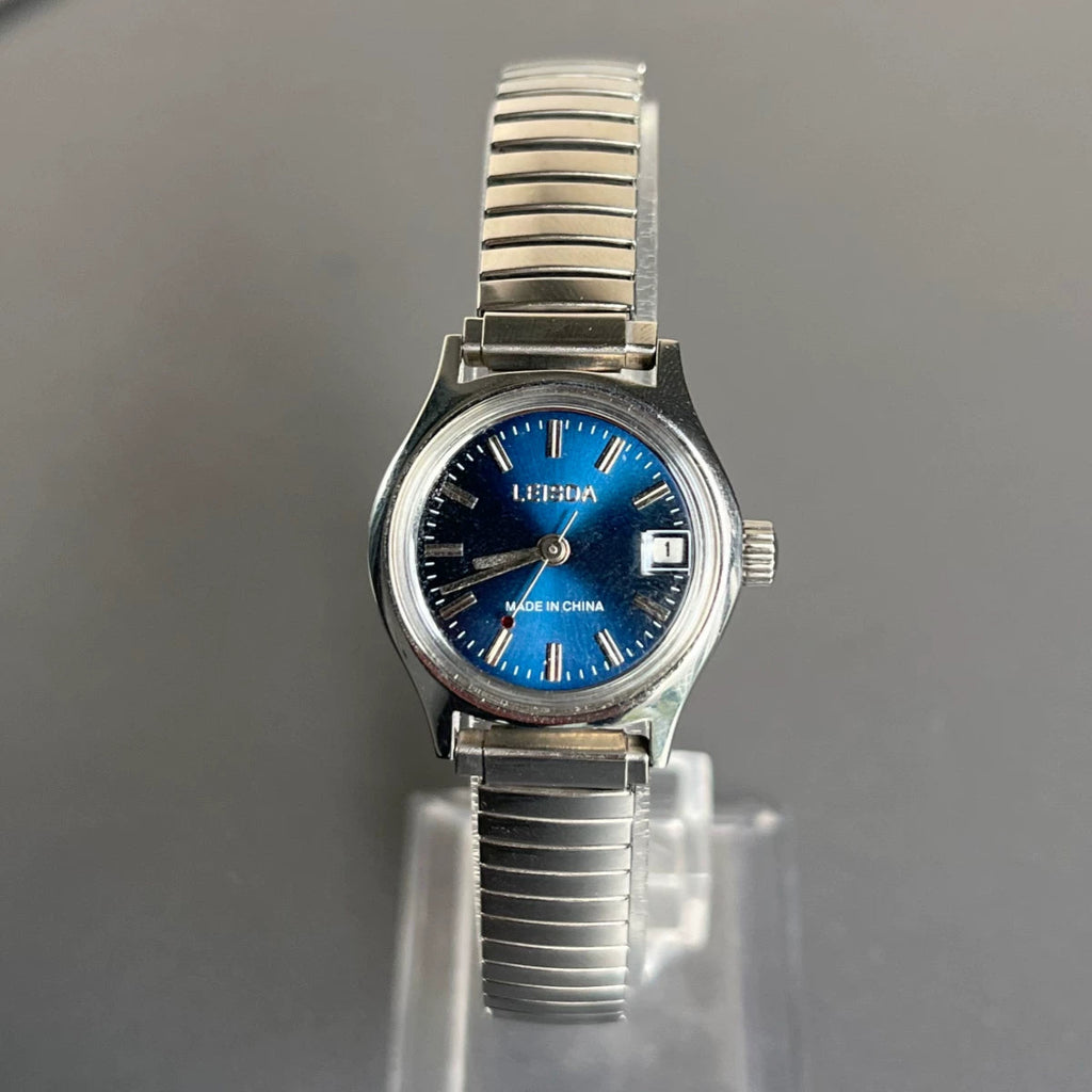 LEISDA Vintage Ladies Manual Wind Mechanical Watch 19 Jewels 90s Retro NOS