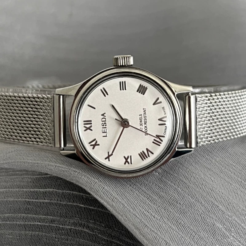 LEISDA Ladies Manual Wind Mechanical Watch Small Minimalist Vintage NOS