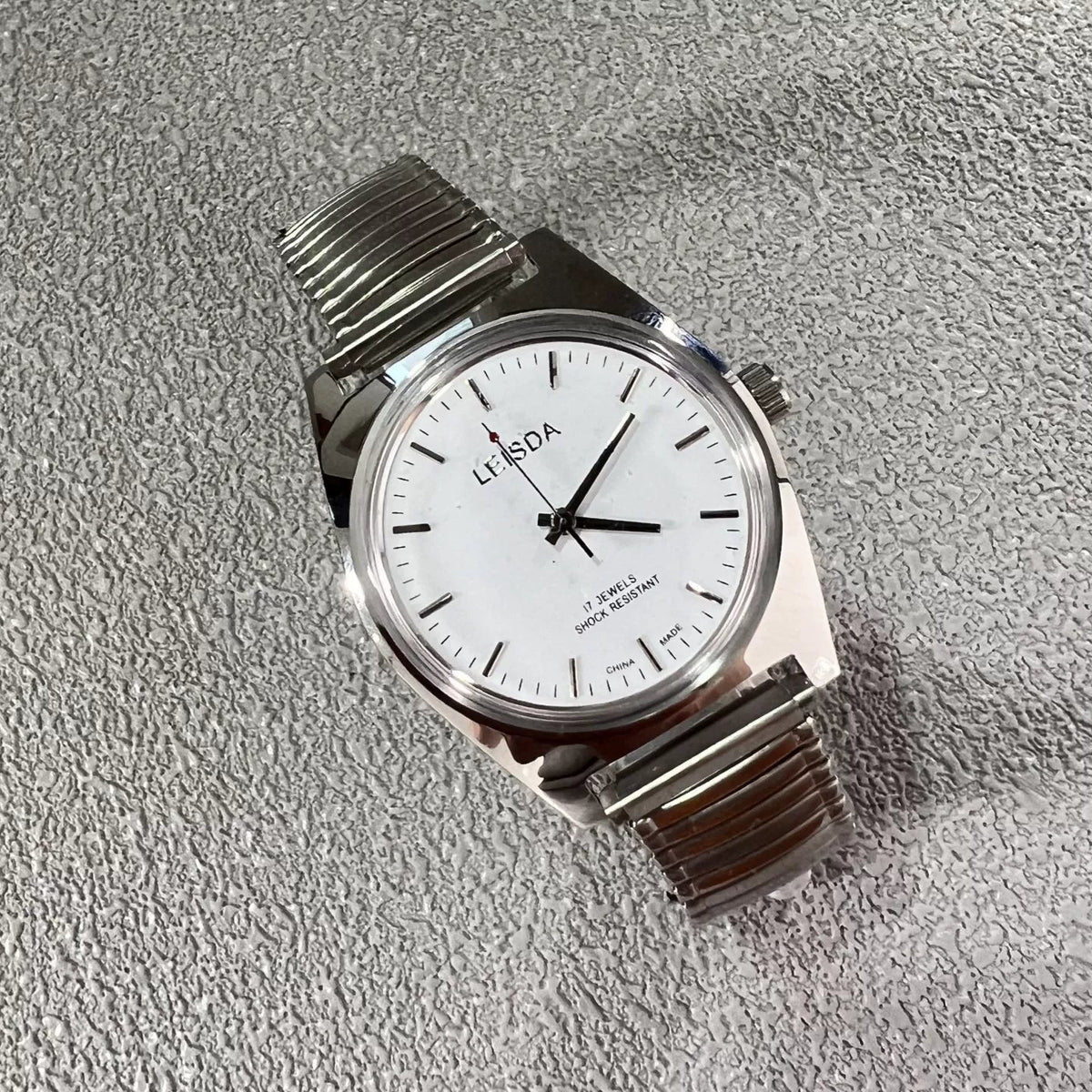 LEISDA 7120 Manual Wind Mechanical Men's Watch Classic Minimalist Vintage