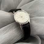 LEISDA Ladies 5520 Manual Wind Mechanical Watch Small Minimalist Vintage