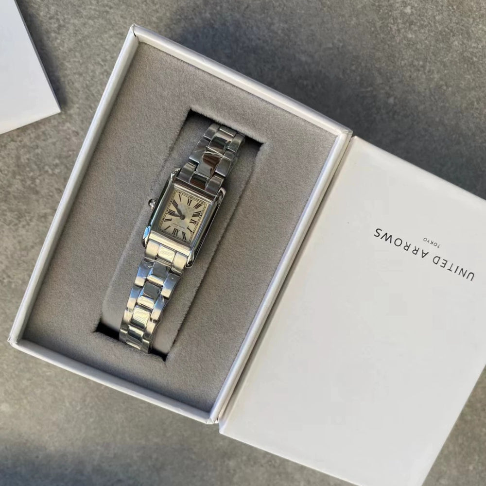 UNITED ARROWS Ladies Small Square Dial Watch Japan Import Vintage Fashion