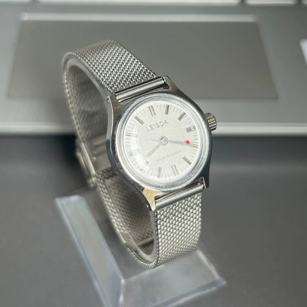 LEISDA Ladies Manual Wind Mechanical Watch 19 Jewels Sea Gull Movement Vintage
