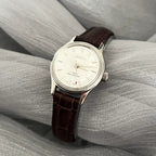 LEISDA Ladies 5520 Manual Wind Mechanical Watch Small Minimalist Vintage