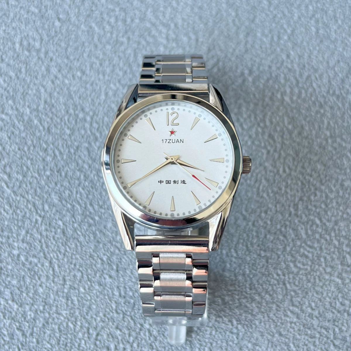 Vintage 7120 Manual Wind Mechanical Men's Watch August 1st Retro Gift NOS