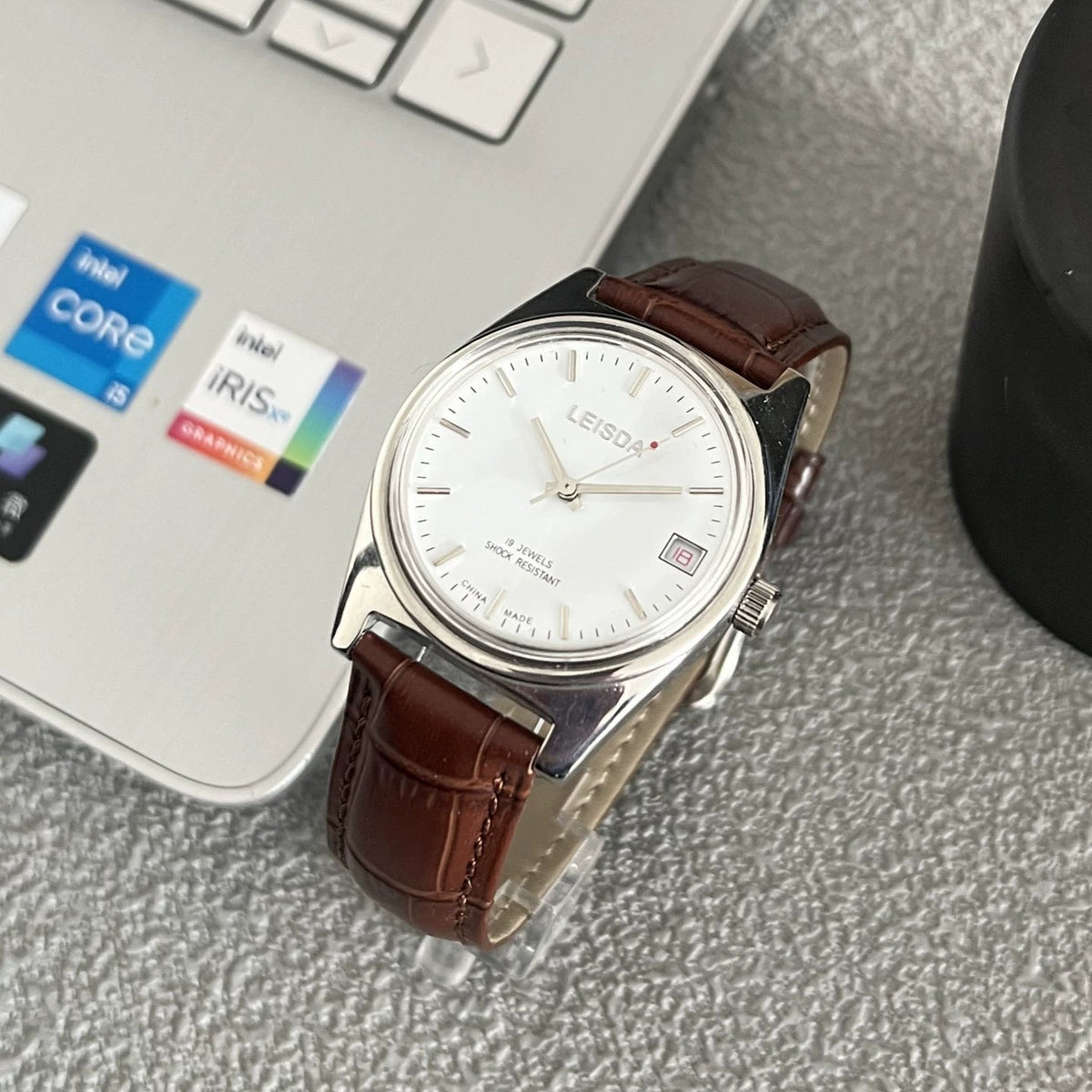 LEISDA 7120 Manual Wind Mechanical Men's Watch Date Classic Vintage NOS