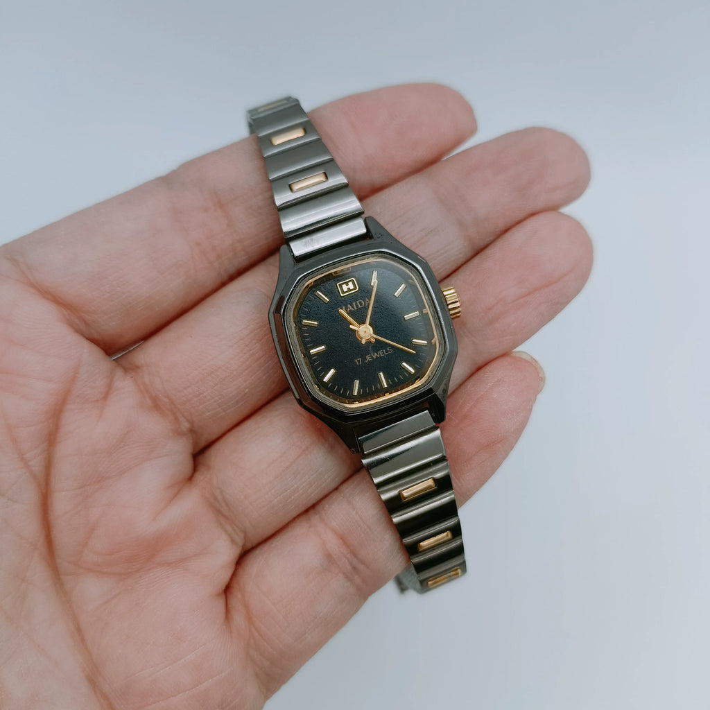 HAIDA Ladies Mechanical Watch Black Baton Dial Vintage Original NOS