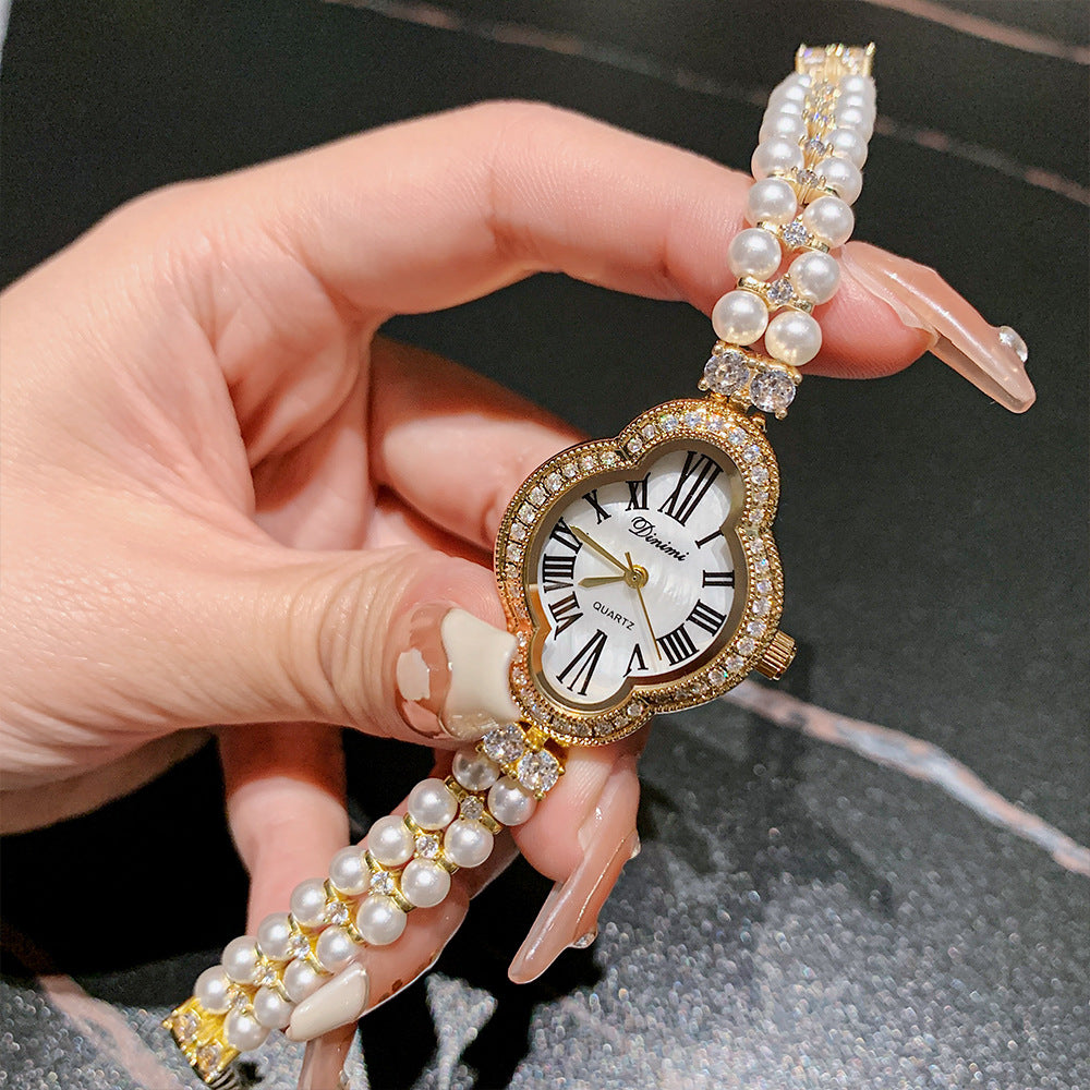 Women's Four-Leaf Clover Pearl Roman-Numeral Quartz Watch