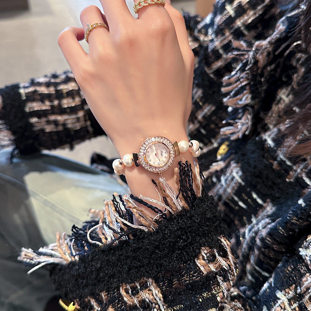 Women's Mother-of-Pearl Pearl Bracelet Quartz Watch
