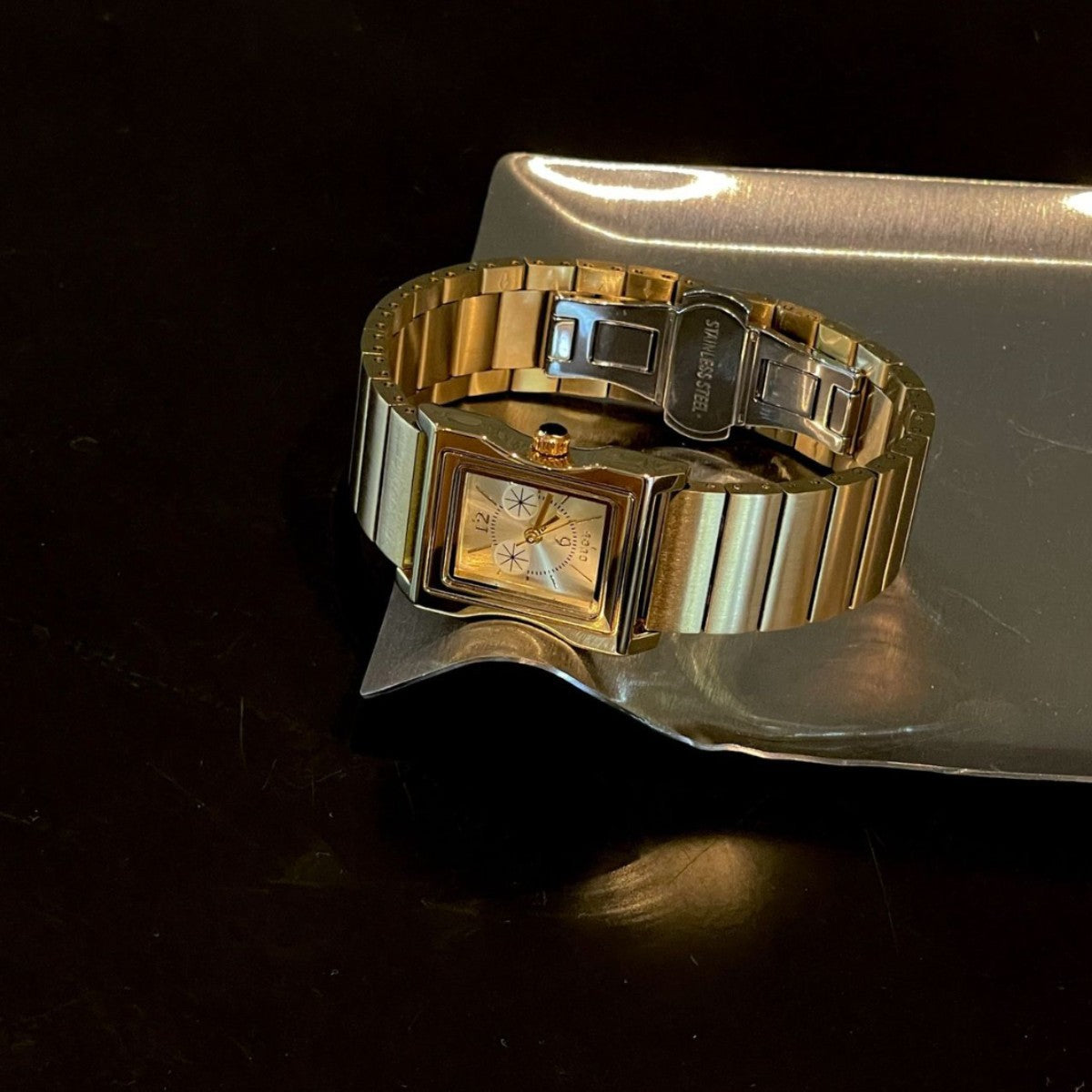 Women's Gold Steel-Band Small Square Vintage Quartz Watch