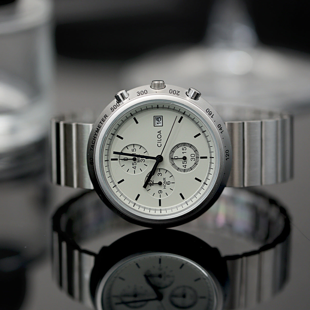 Men's Minimalist Quartz Watch with Steel Band