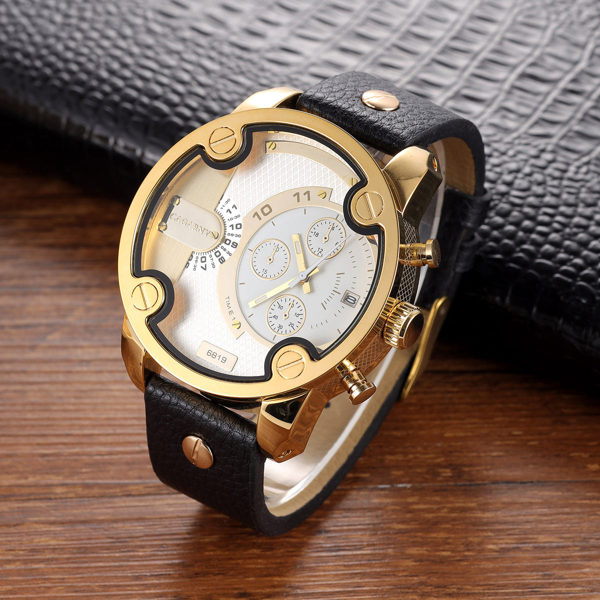 Men's Large-Dial Calendar Leather-Strap Quartz Watch