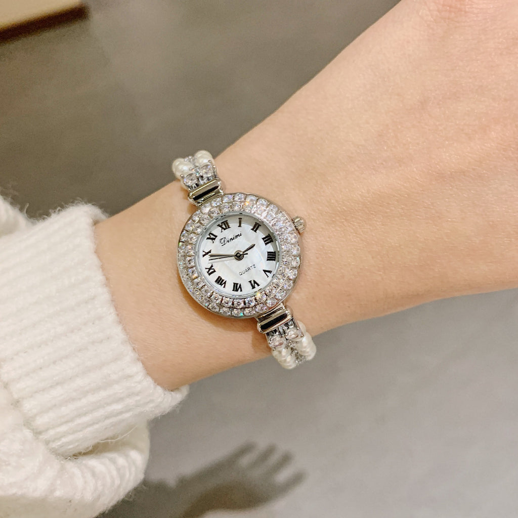 Women's Pearl Bracelet Vintage Roman-Marker Quartz Watch