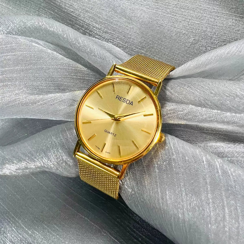 LEISDA Retro Ladies Quartz Watch Round Vintage Small Elegant Student Style