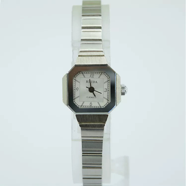 HAIDA Ladies Mechanical Watch Silver Compact Fashion NOS