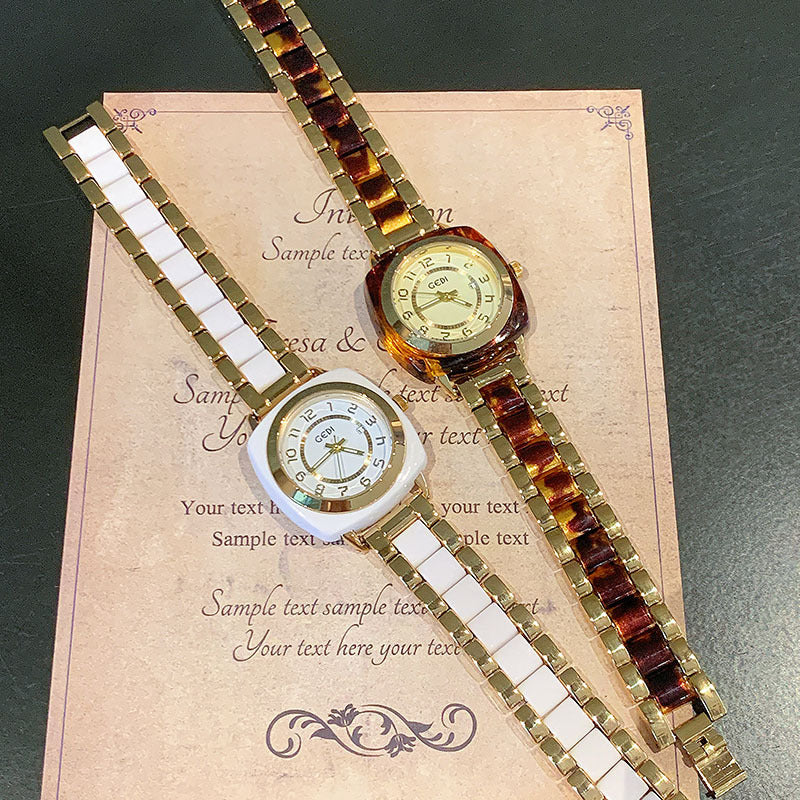 Women's Amber-Tone Vintage Quartz Watch