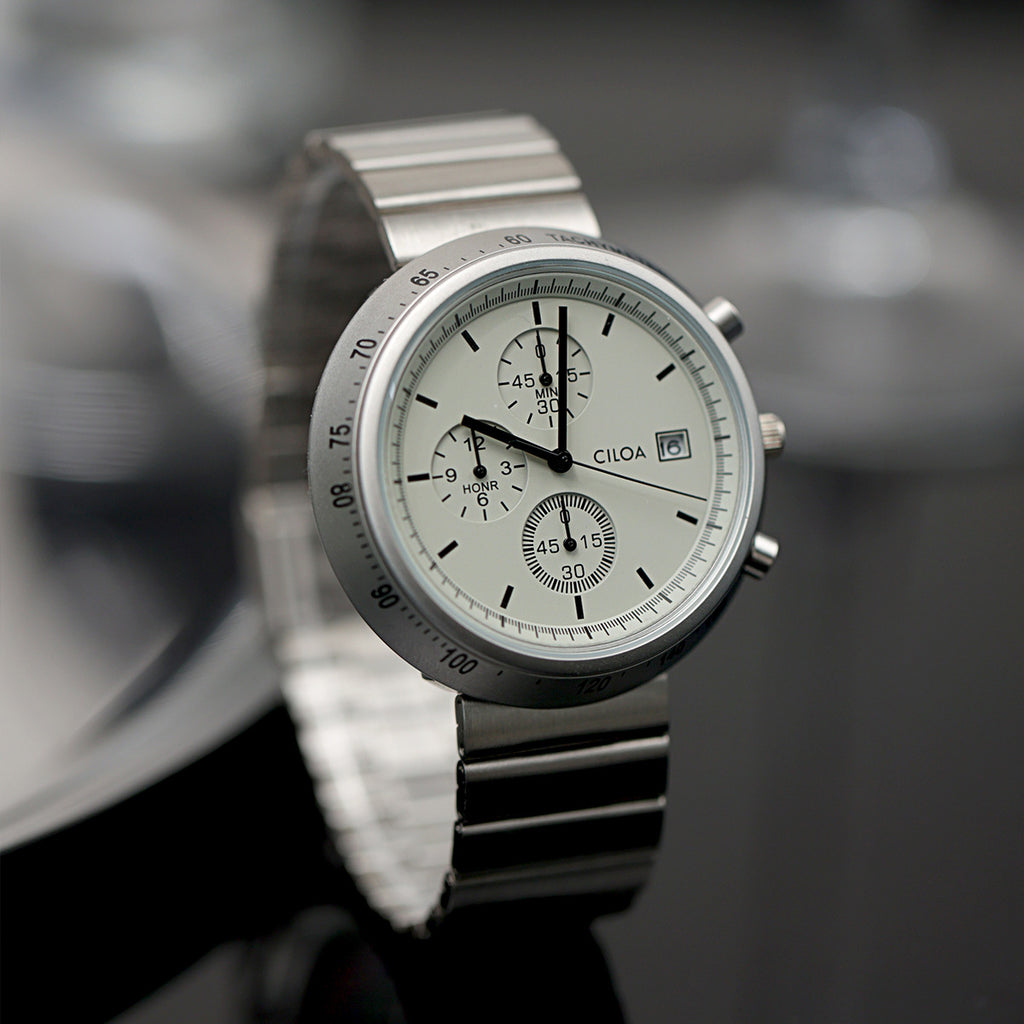 Men's Minimalist Quartz Watch with Steel Band