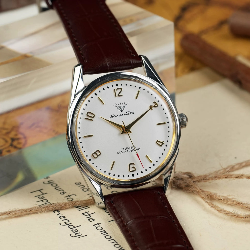 Diamond Brand Men's Manual Wind Watch Vintage Leather Strap Waterproof