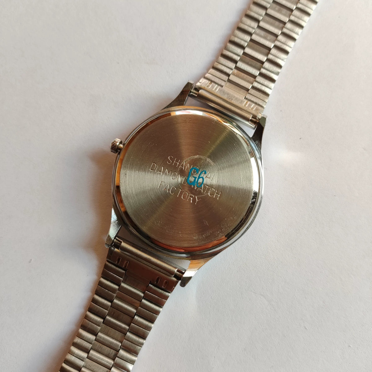 Diamond Brand Quartz Watch Gradient Dial Large Size Vintage 90s NOS