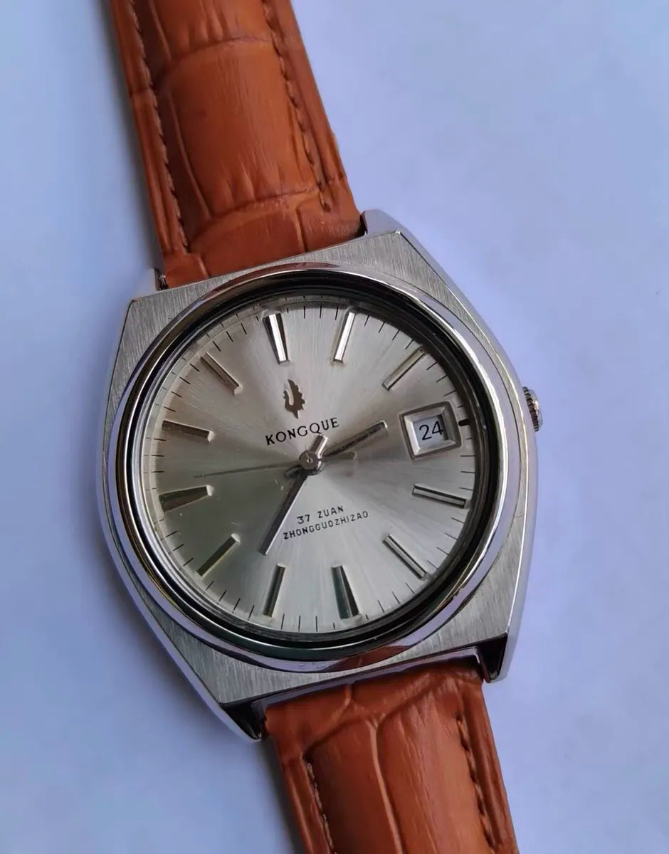 Peacock Semi-Automatic Mechanical Watch Steel Date Vintage Classic NOS