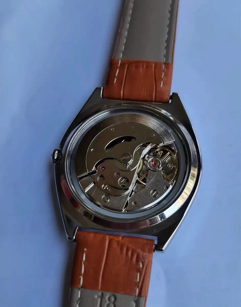 Peacock Semi-Automatic Mechanical Watch Steel Date Vintage Classic NOS