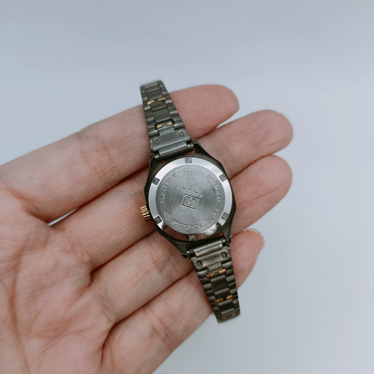 HAIDA Ladies Mechanical Watch Black Baton Dial Vintage Original NOS