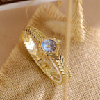Women's Mother-of-Pearl Small-Dial Rhinestone Fishtail-Chain Quartz Watch