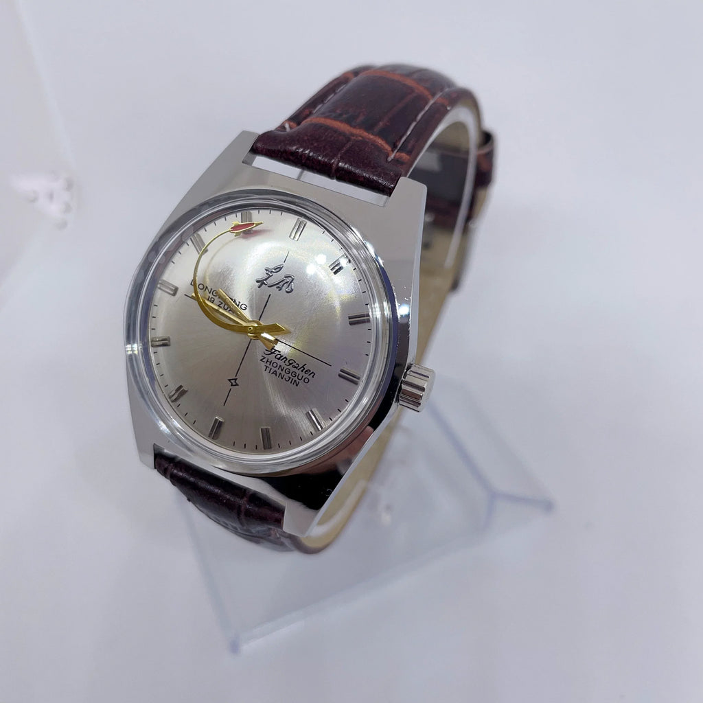 East Wind Men's 7120 Manual Wind Mechanical Watch 19 Jewels Creative NOS
